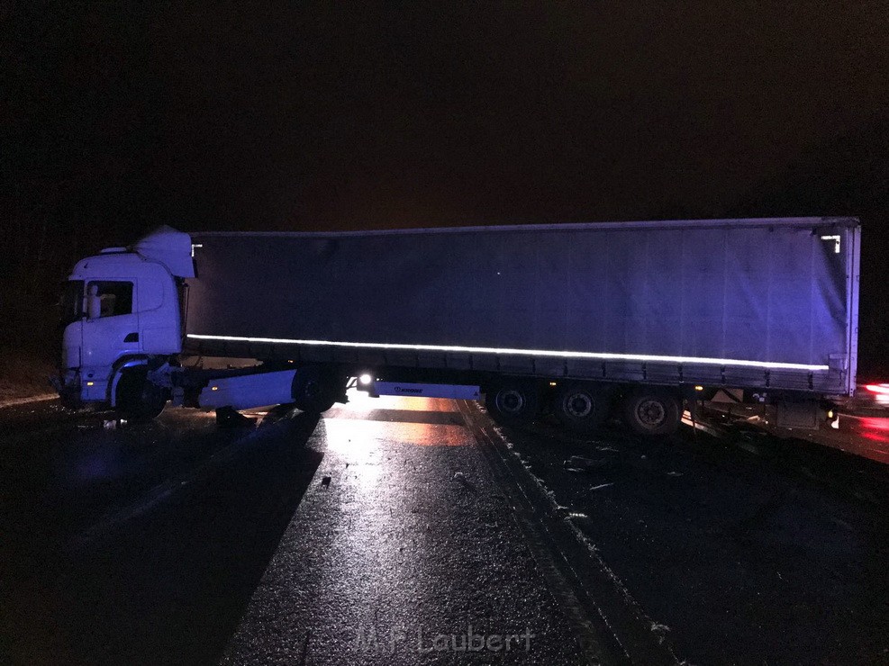 VU LKW A 59 Rich Koenigswinter Hoehe AS Spich Pa P06.jpg